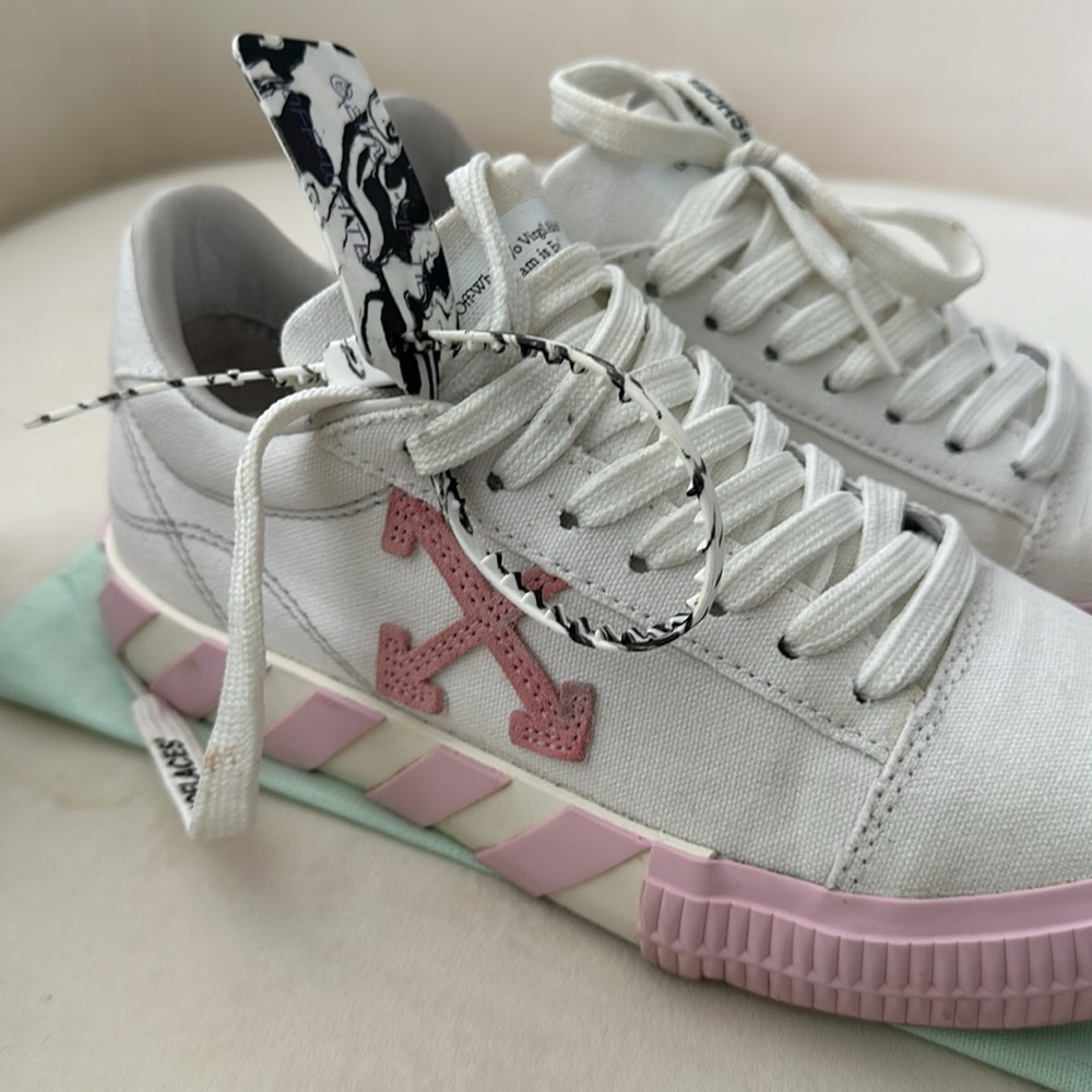 Off white original 100%